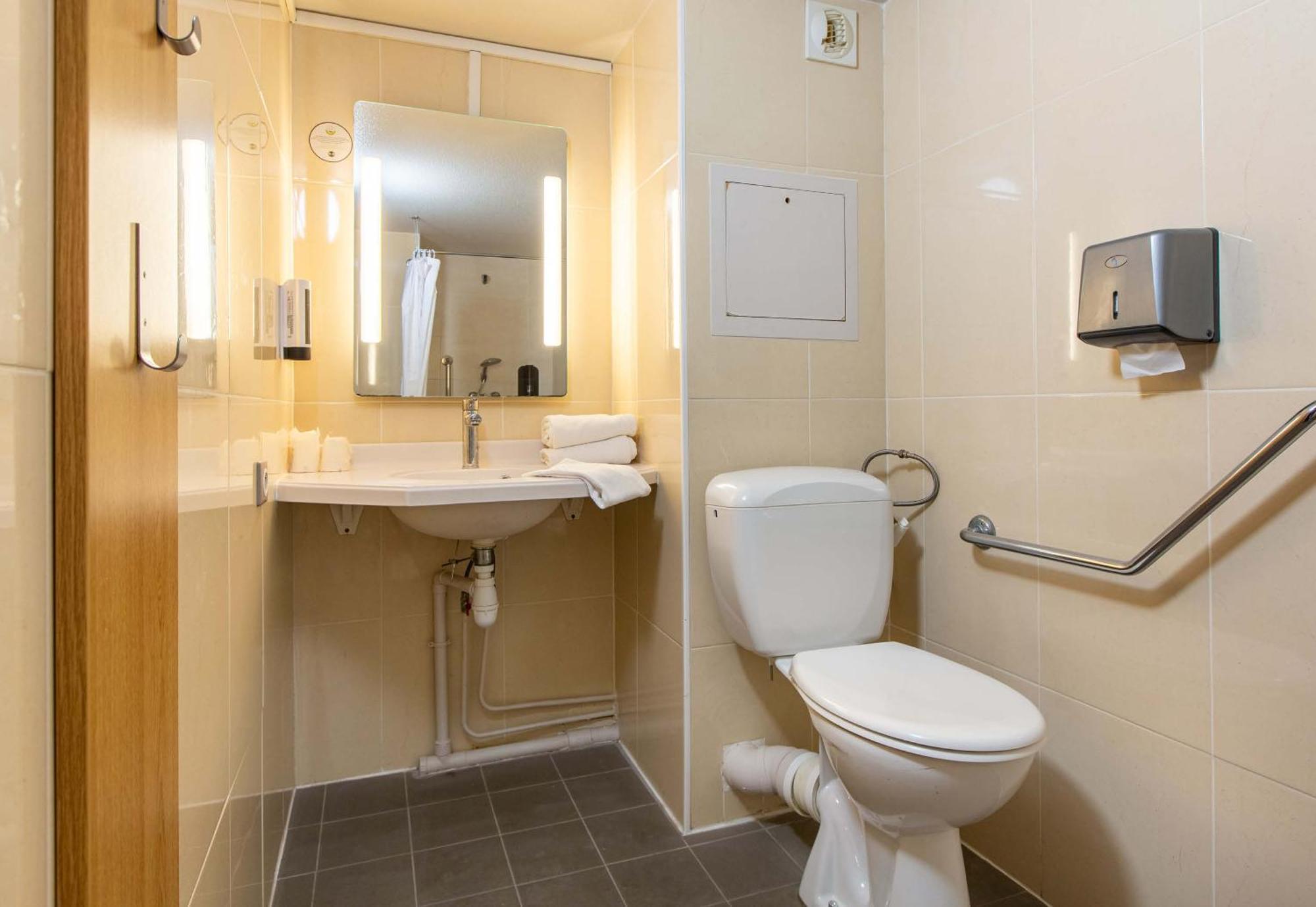 Déols B&B Hotel Chateauroux Aeroport מראה חיצוני תמונה